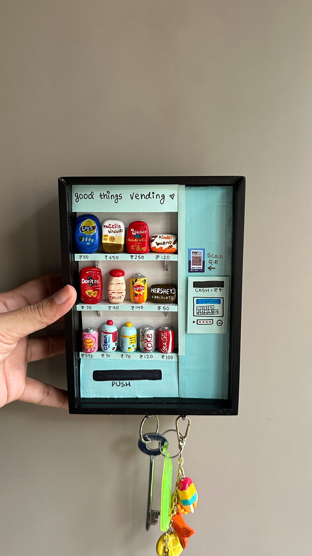 Vending machine key holder