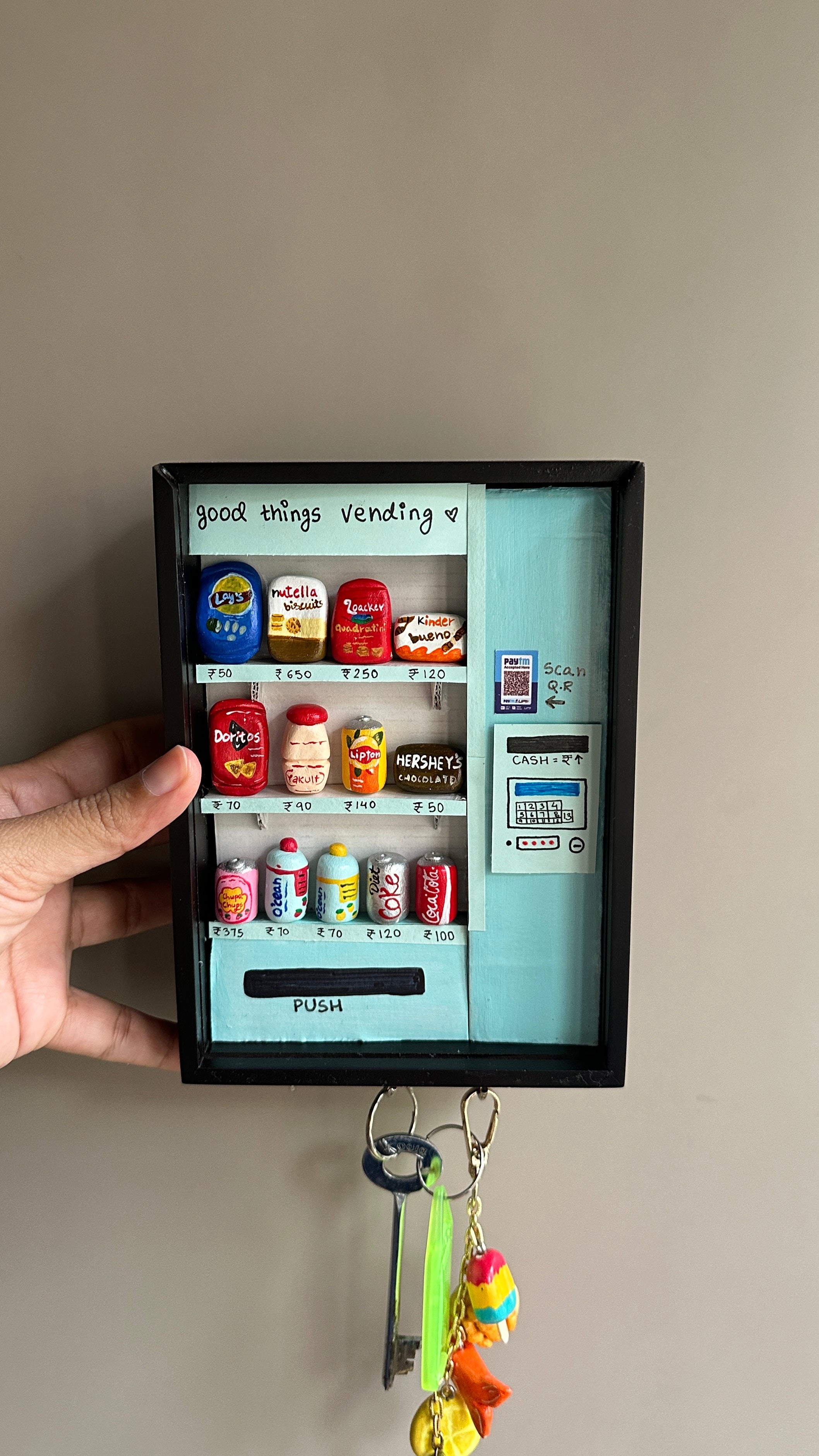Vending machine key holder