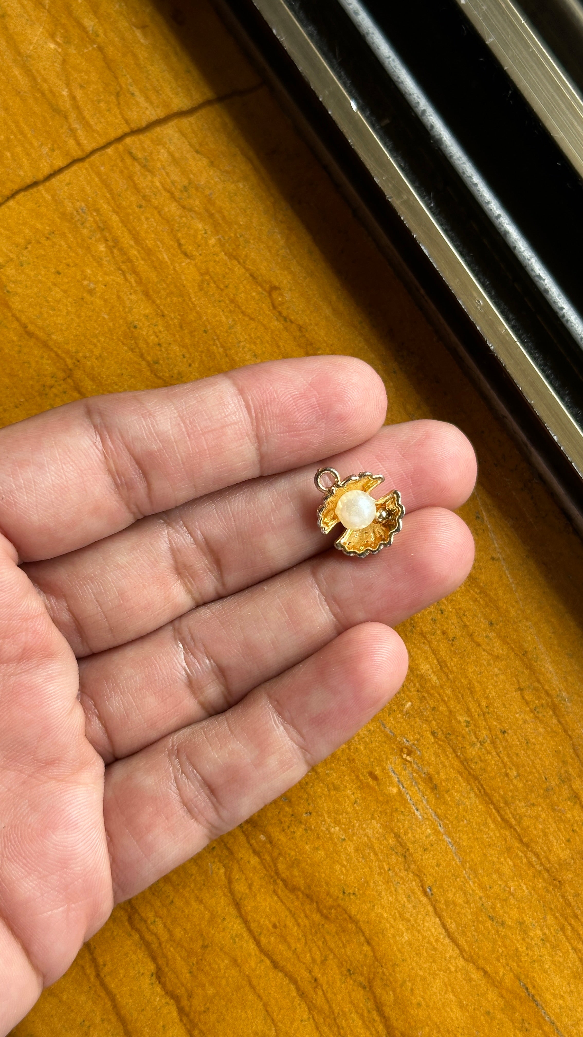 Metal / Resin charms
