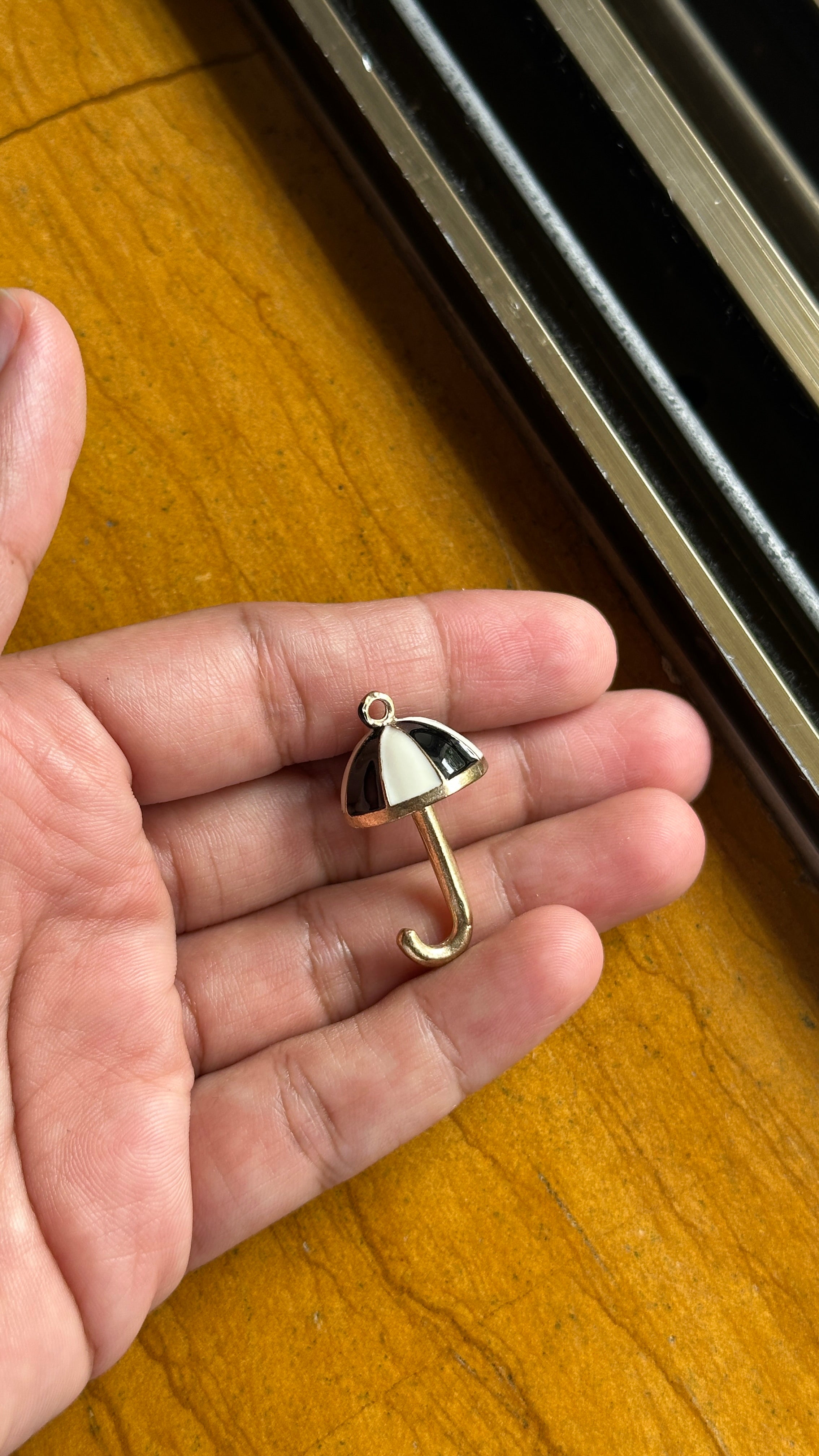 Metal / Resin charms