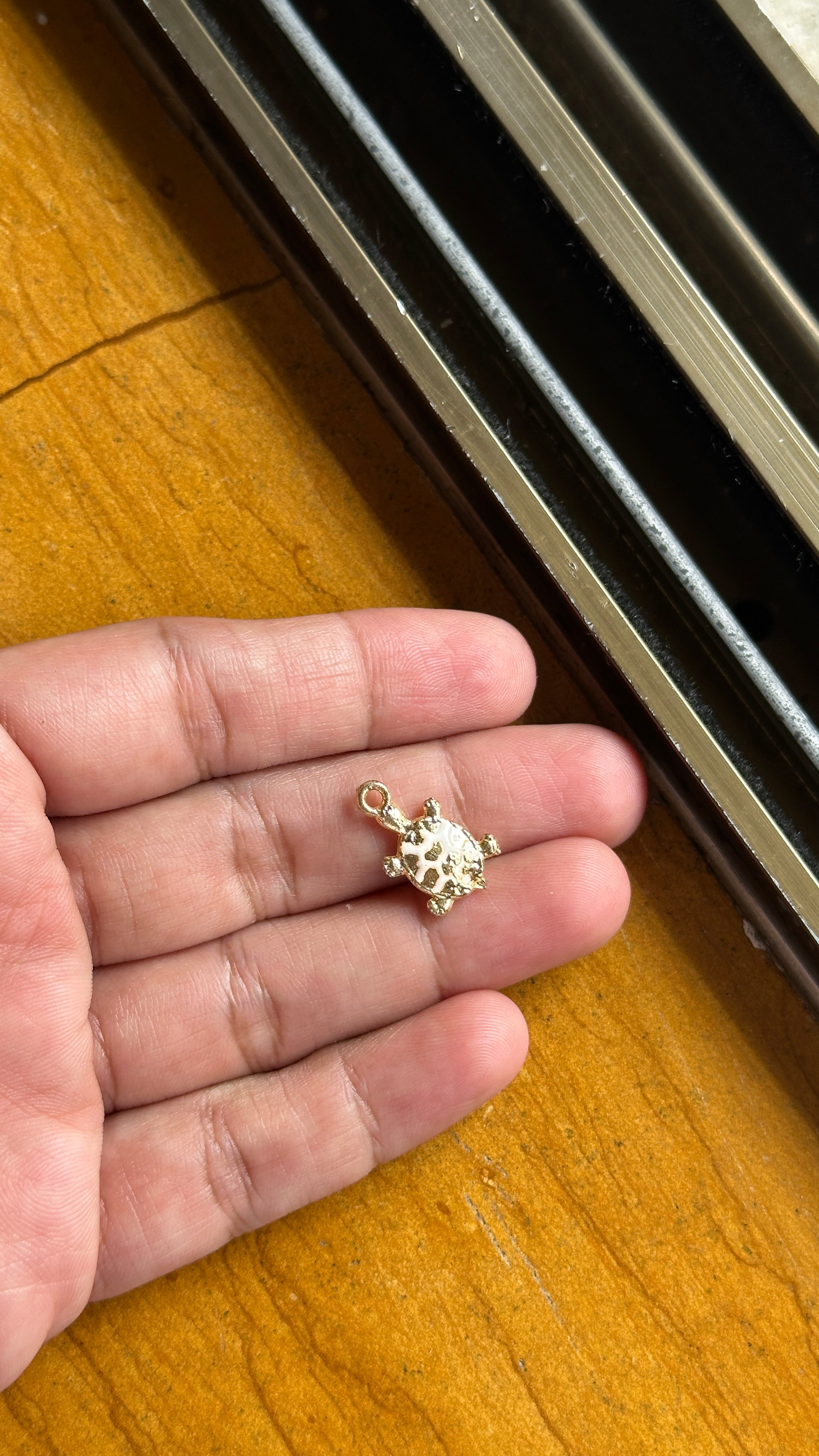 Metal / Resin charms