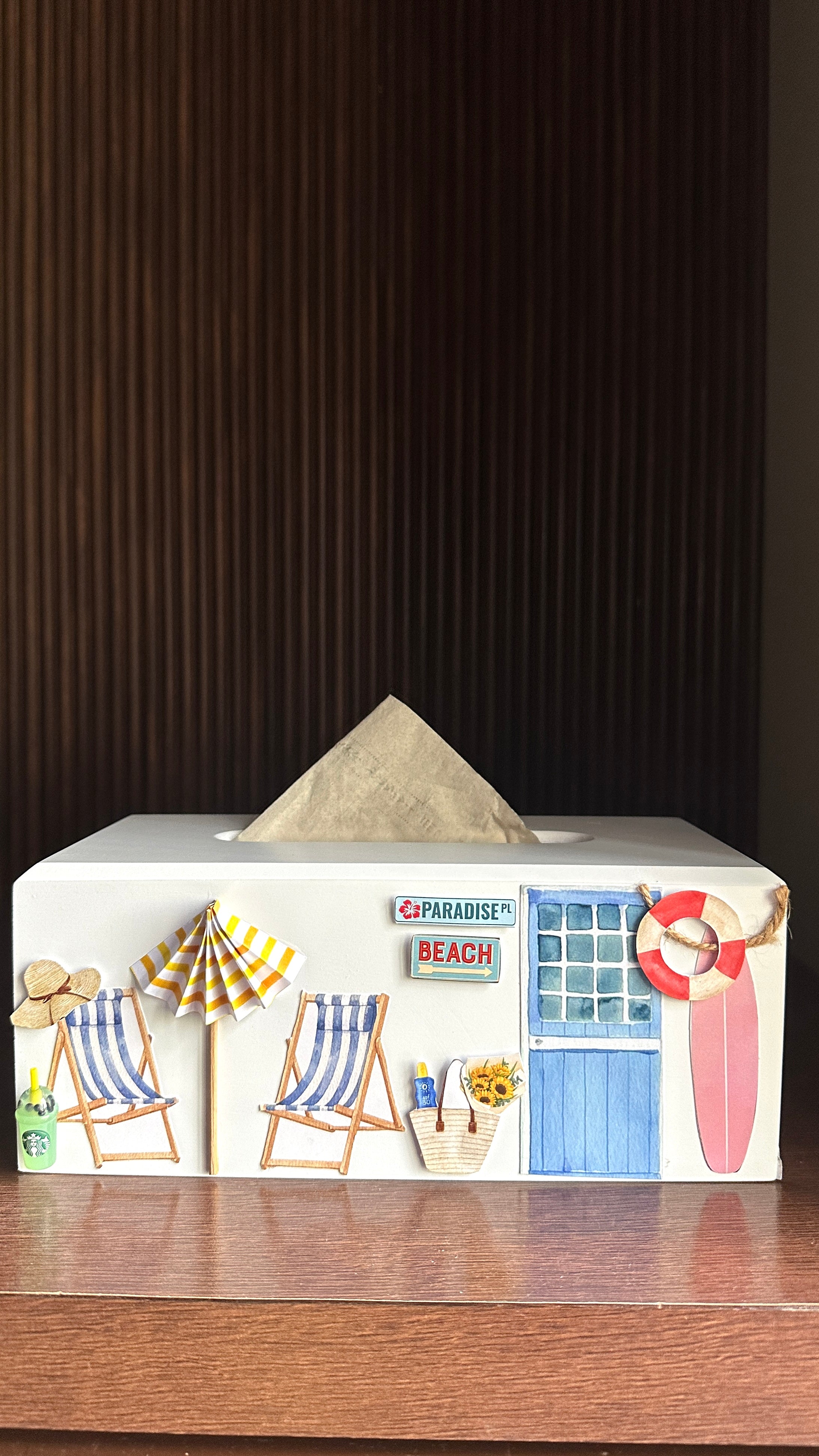 Beach house tissue box